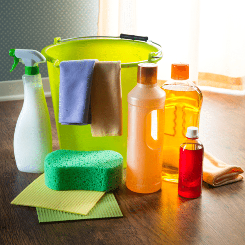 Produits naturels de nettoyage ménagers