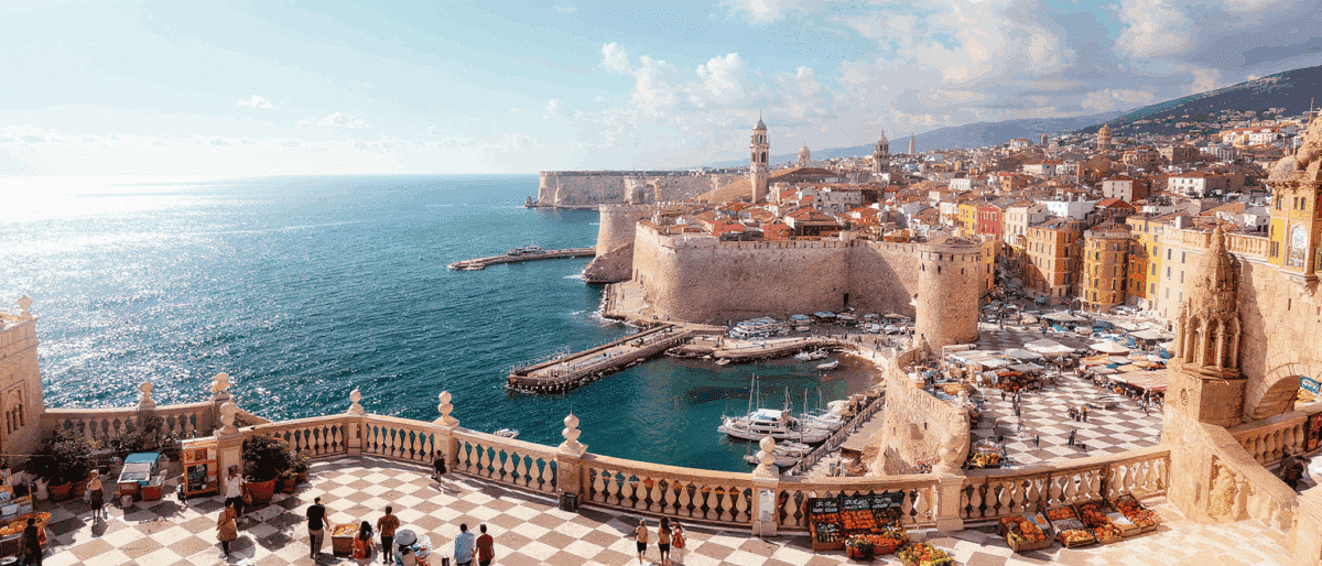 découvrez les attractions incontournables de livourne, une perle de la toscane en italie. explorez ses marchés animés, ses magnifiques paysages côtiers et ses sites historiques. un guide pour planifier votre voyage et profiter pleinement de cette ville fascinante.